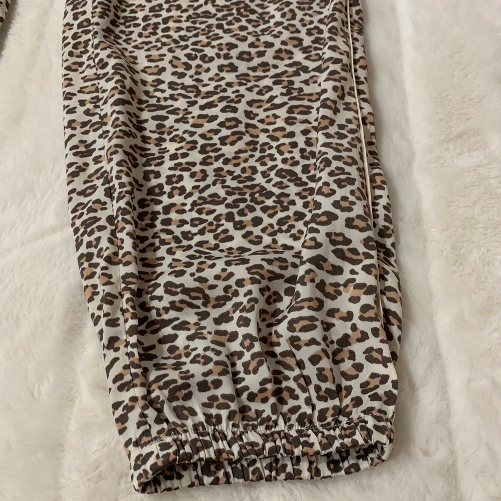 American Eagle Satin Lounge Set - Picture 10 of 11